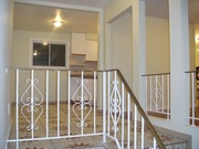  BEAUTIFULL FULLY RENOVATED HOME FOR SALE /RENT